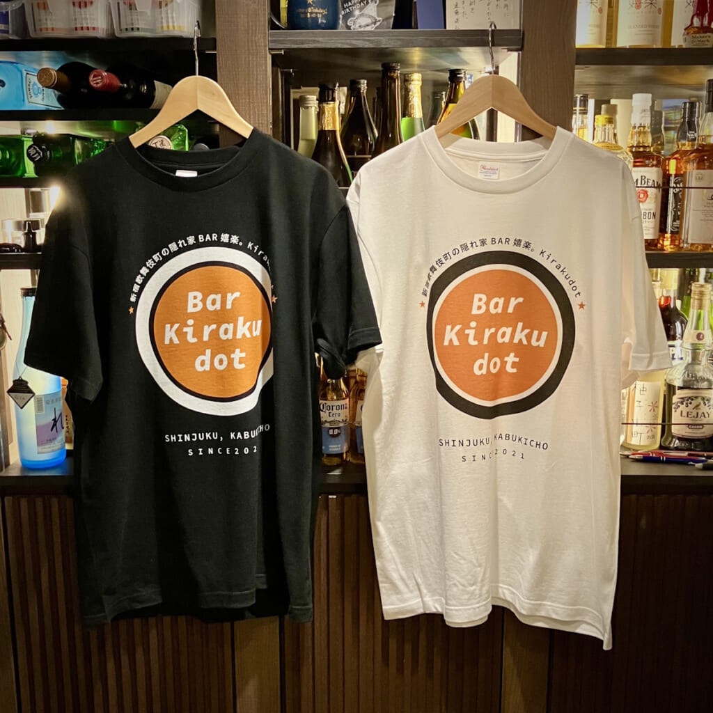 新宿歌舞伎町のBAR KirakudotのオフィシャルTシャツ「Kirakudot Original Logo Tee」が登場！